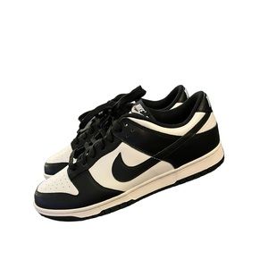 Nike Men’s Pandas Size 11 DD1391 100